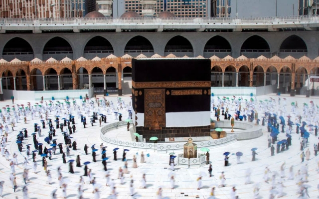 Are Group Ramadan Umrah Packages 2026 Cheaper?