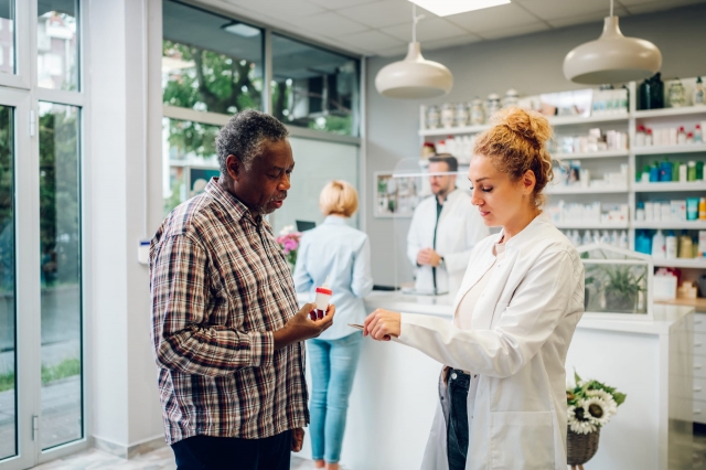 7 Medication Mistakes Your Pharmacy Can Help You Avoid