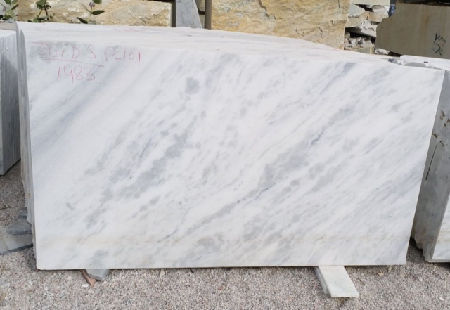 Why Marble is the Timeless Choice for Luxury Interiors