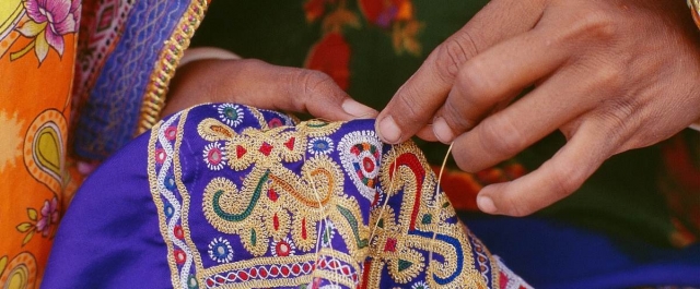 Exploring Gujarat’s Handicrafts: The Ultimate Shopper’s Guide