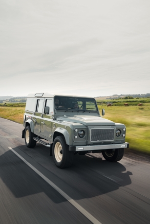 From Series Classics to Rare Icons: Shoreline's Expertise in Land Rover Restoration