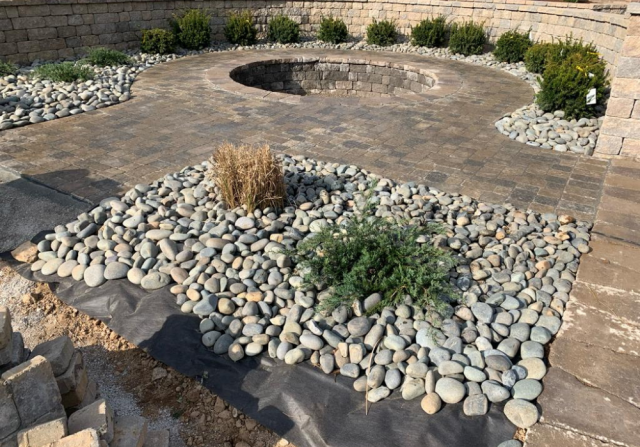 8 Signs You Need Professional Masonry Repair Services