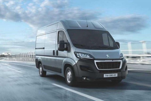 Passenger Vehicles Market Exhibits Robust Growth Due to Rising Urban Mobility Demands
