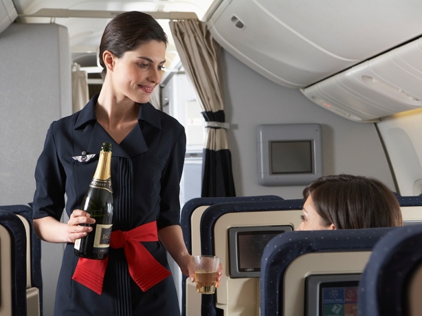Air France Business Class Review: Seats, Dining & Lounge Access