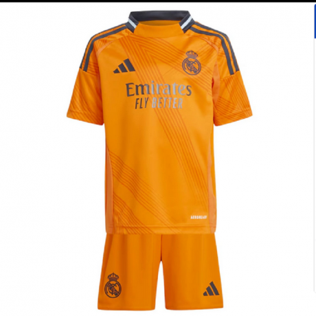 Get Ready for the Season with the Latest 24/25 Chelsea Home Jersey and 24/25 Kids Portugal Away Kit