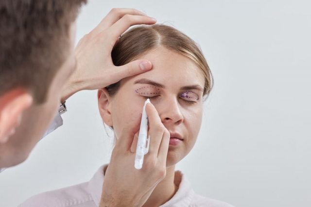 Rejuvenate Your Eyes with Eyelid Surgery at Glam Aesthetics