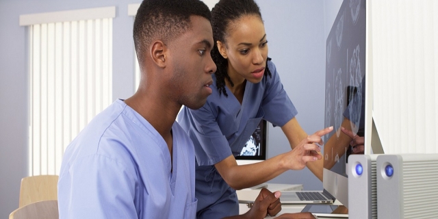 What to Expect from an Accredited Nursing Program Curriculum