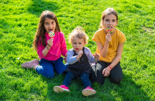 7 Foods a Pediatric Dentist Warns Can Harm Your Child’s Teeth