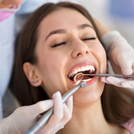 Periodontal Disease: Early Detection and Effective Treatment Options