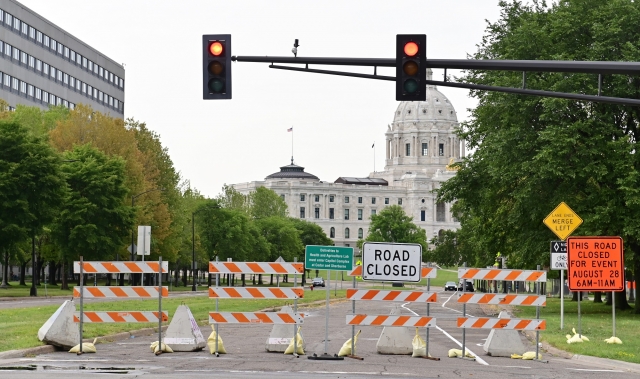 Protecting Pedestrians: Why High-Quality Safety Equipment is Essential for Construction Zones