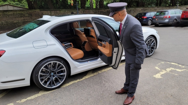 Top Reasons People Love Using Silver Cabs in Melbourne