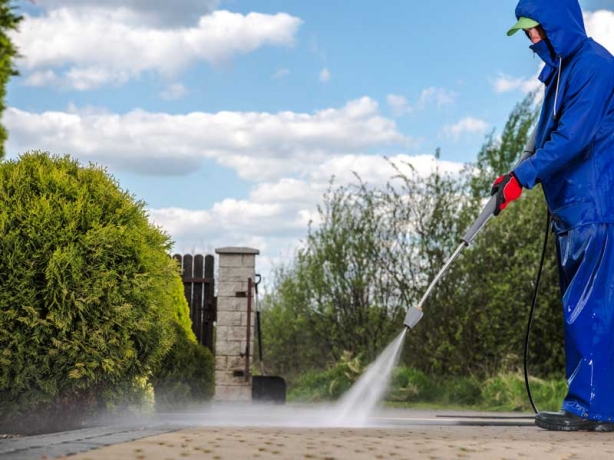 Pressure Washing Services inLakeside - Mr. petes Power Wash