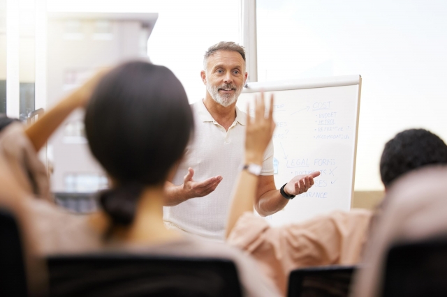 How a recruitment solution helps overcome the challenges of new hiring