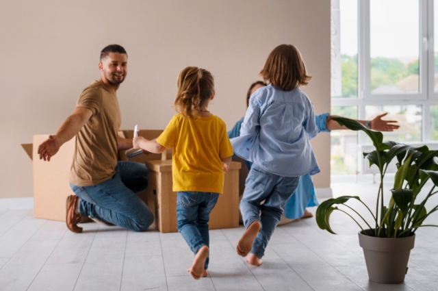 How to Move Your Family Long-Distance with Minimal Stress?