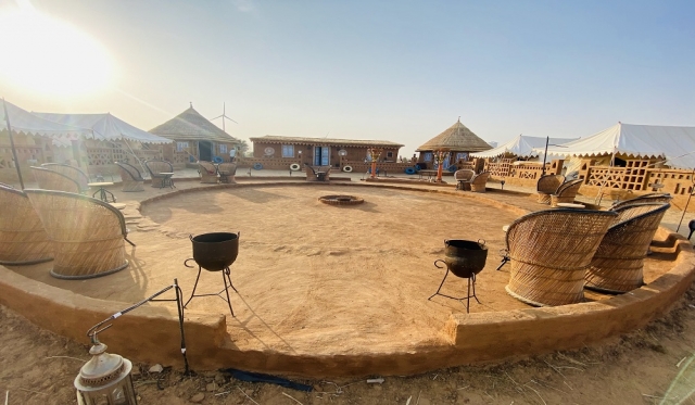 Luxury Under the Stars: Premium Desert Camps in Jaisalmer