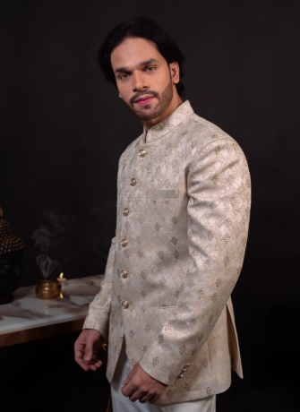 Jodhpuri Suit for Men in Delhi – A Regal Choice for Every Special Occasion