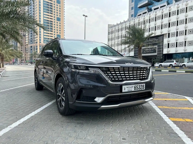 Monthly Rent a Car in Sharjah: The Smart Choice for Flexibility and Savings