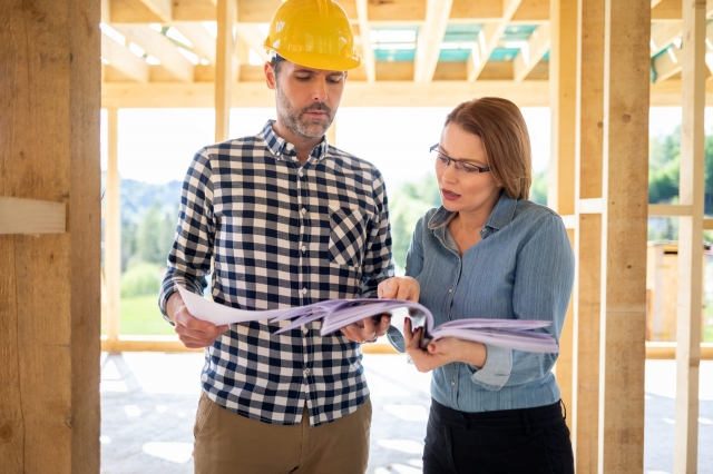 6 Ways a General Contractor Helps Homeowners Avoid Expensive DIY Errors