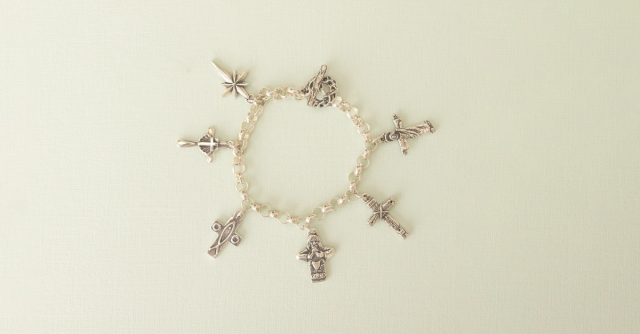 3 Reasons to Choose Handmade Jewelry 
