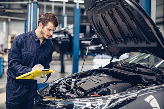 Drive Confidently Knowing Your Toyota is Serviced in Noida: Partnering with Espirit Toyota