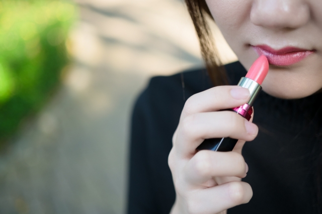 Fièra Lip Plumper Review: What to Know Before Trying It