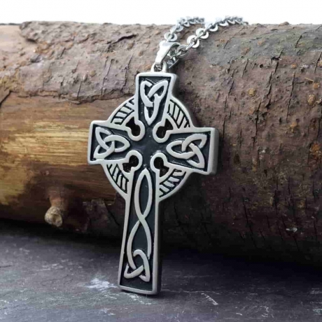 How Can You Tell If A Celtic Cross Pendant Is Authentic Or Of High Quality