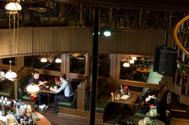 Obsessed with Café-Hopping? How Do You Spot a Truly Standout Coffee Spot?
