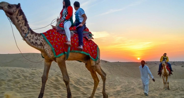 Romantic Escapes in the Golden City: Jaisalmer for Couples