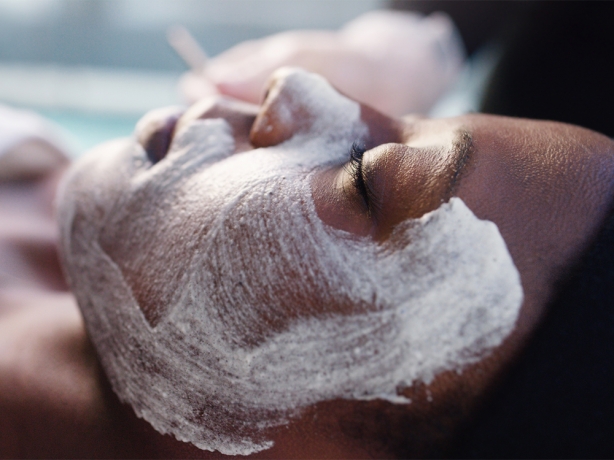 How Chemical Peels Treat Skin Roughness?