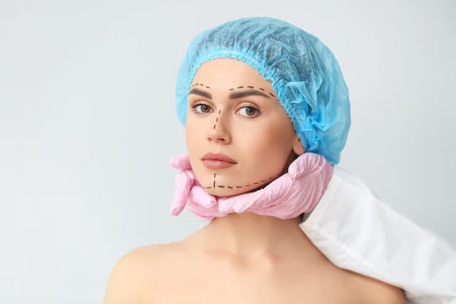 What to Expect from a Non-Surgical Facelift in Manchester