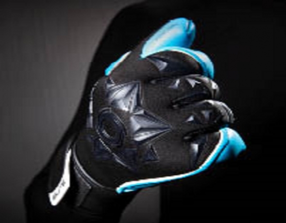 Goalie Gloves: The Essential Gear for Confident and Reliable Goalkeeping