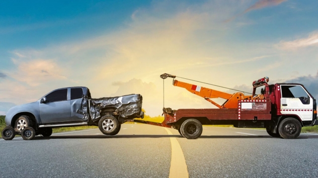 Local Towing Company in Kendall, FL That Gets You Moving