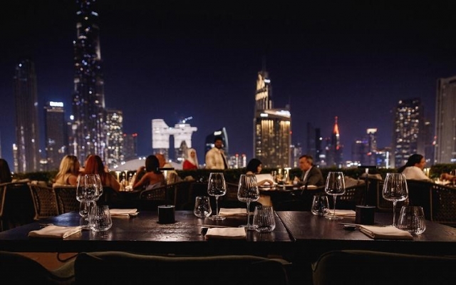 Why Couples Choose to Visit Terrace & Outdoor Restaurants for a Date ?