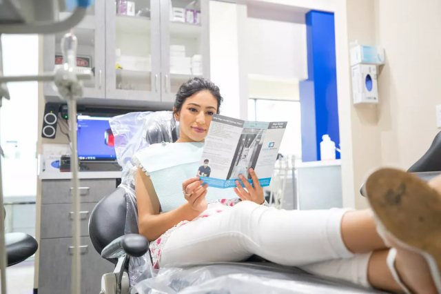 6 Cosmetic Dental Implant Options for a Perfect Smile