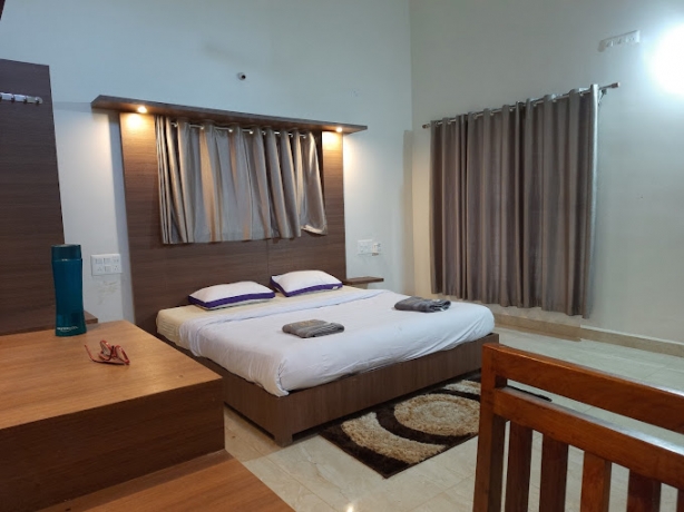 Why Do Travelers Say Dandeli Resorts Are the Ultimate Destination for Peace and Adventure?