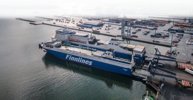 Reliable Shipping From Ireland To South Africa with Short Sea Container Solutions
