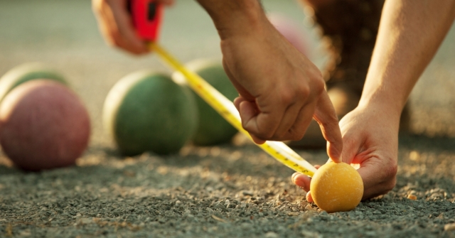 How to Play Bocce Ball: A Complete Beginner’s Guide to Rules, Tips & Equipment