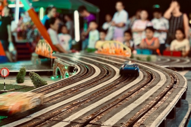 indoor RC track, indoor remote control car tracks