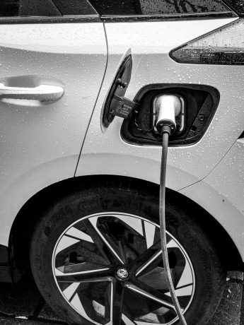 Auto Electrical Services for Hybrid and Electric Vehicles