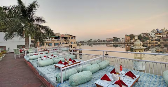 A Taste of Udaipur: Must-Try Restaurants and Dishes