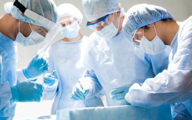 How to Choose the Best Dubai Spine Surgeon: What You Need to Know