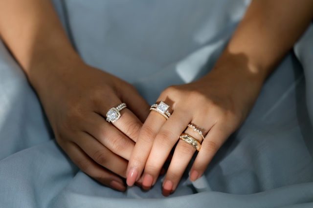 Lab-Grown Engagement Ring