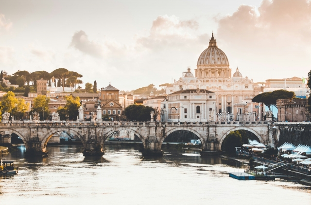 Rome Things to Do: Top Attractions, Local Tips & Hidden Gems