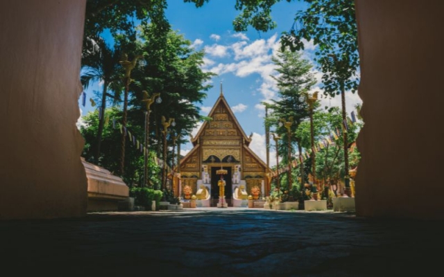 Viagem para Wat Phra Singh Chiang Rai