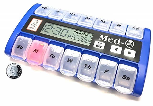Why Every Home Needs a Pill Dispenser for Seniors