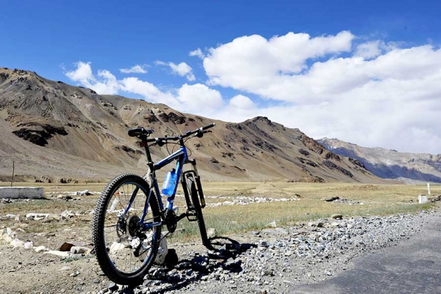 Complete Guide to Planning a Multi-Day Cycling Tour Across Rajasthan