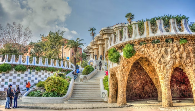 Park Güell Entrance: Your Essential Guide to Barcelona's Modernist Masterpiece