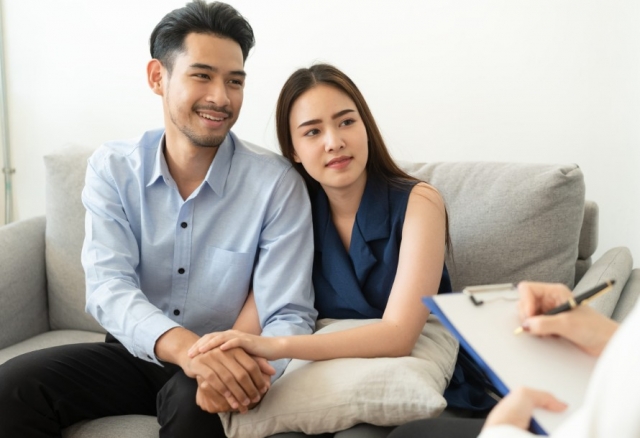 Top Signs You Should See a Marriage Counsellor in Singapore