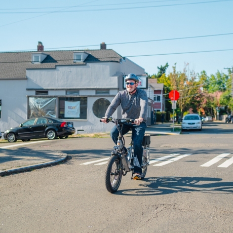 Why 2025 Is the Perfect Time to Buy an Electric Bicycle from AipasBike