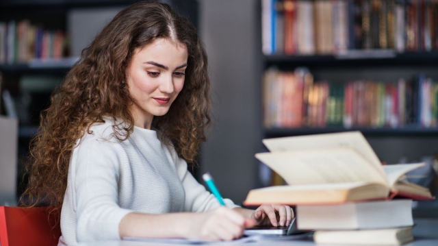 Elevate Academic Success with Custom Dissertation Help